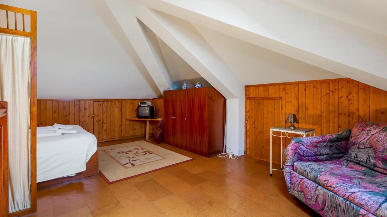 Luminous 3bdr W/balcony By Lovelystay Apartment
